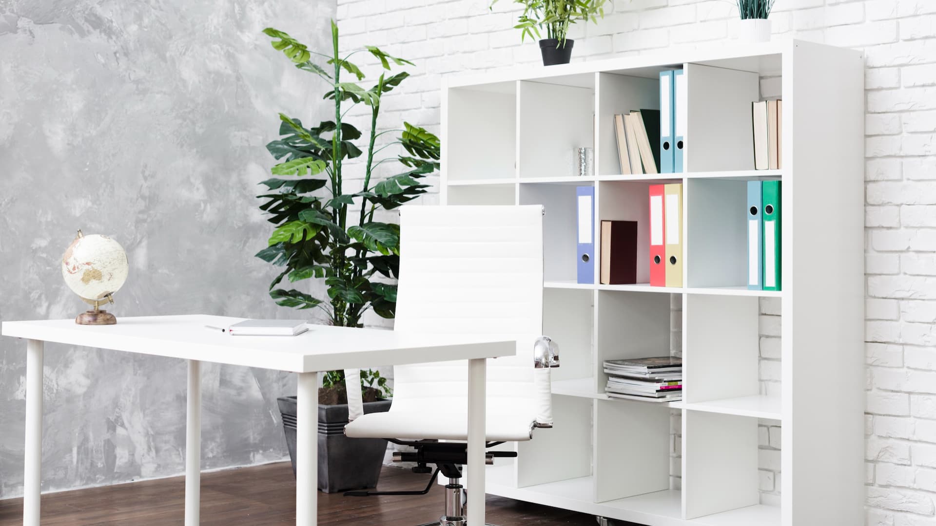 minimalist environment