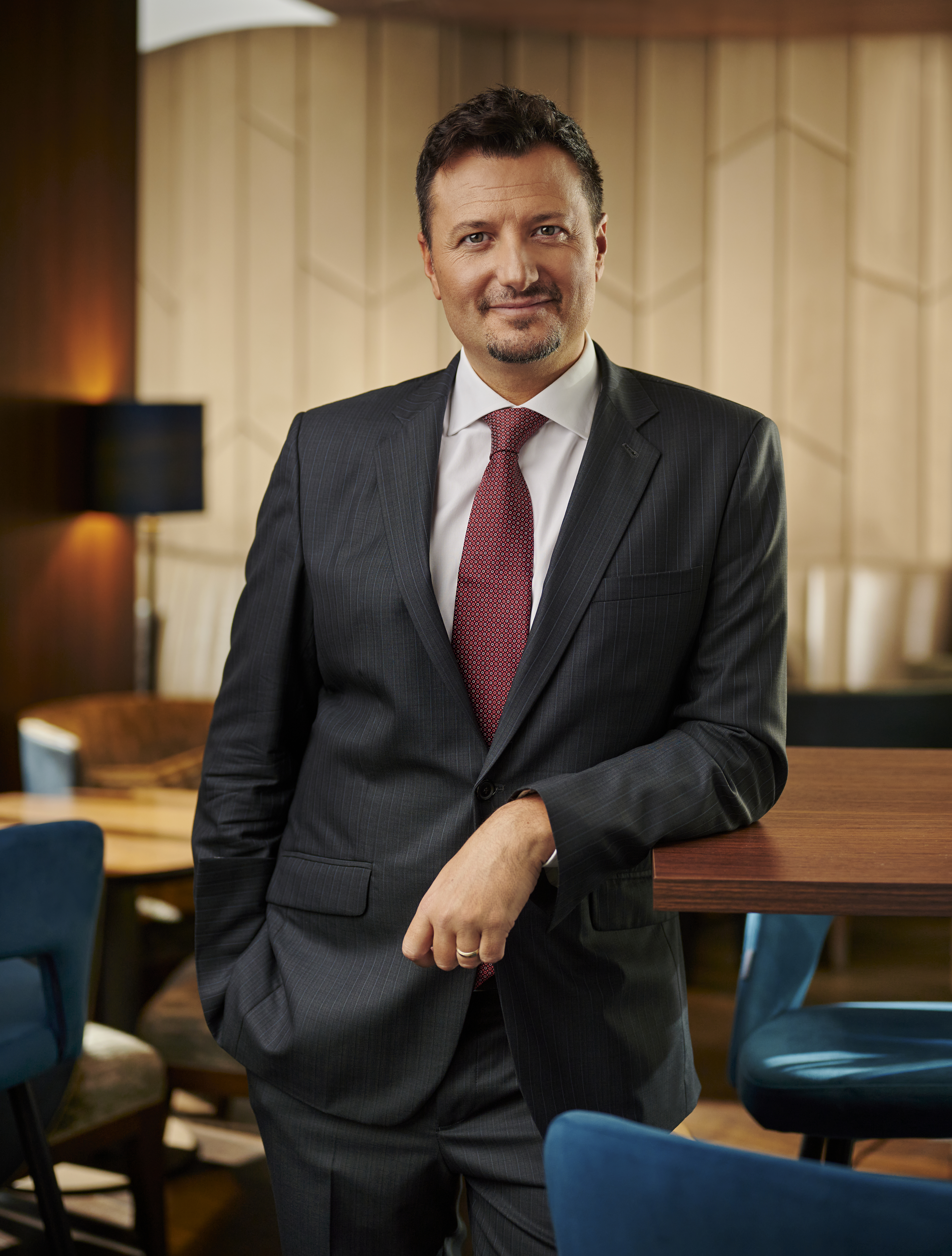 MET PORTRE BENJAMIN LAKATOS 1