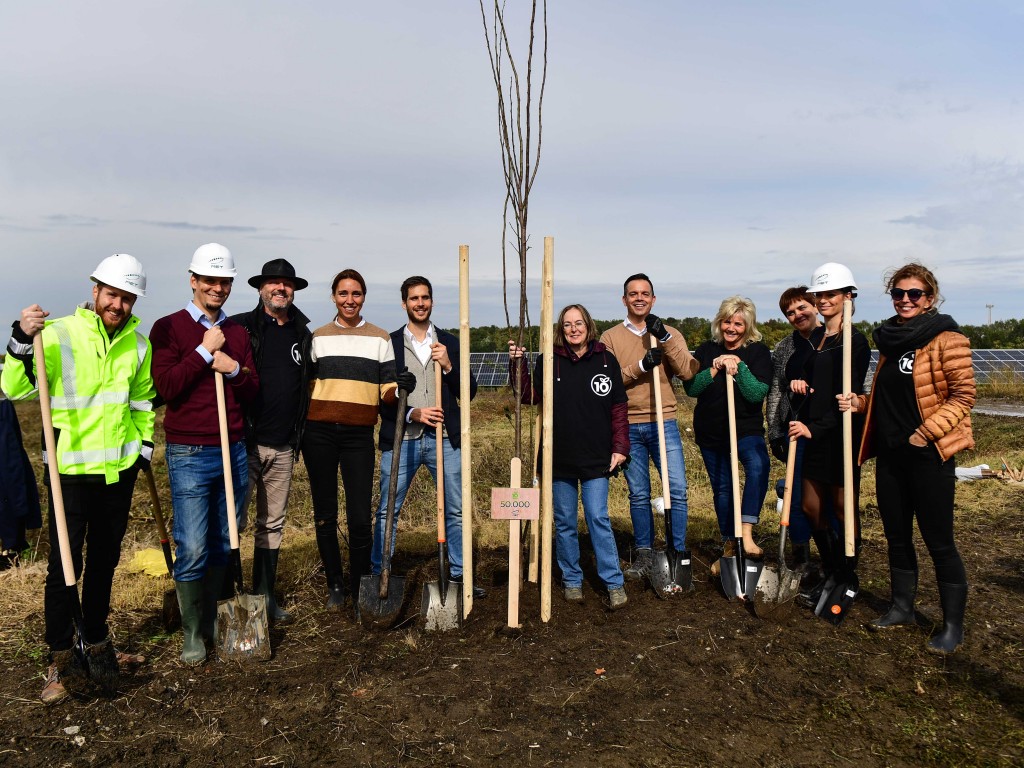 152df196125b678adfd3