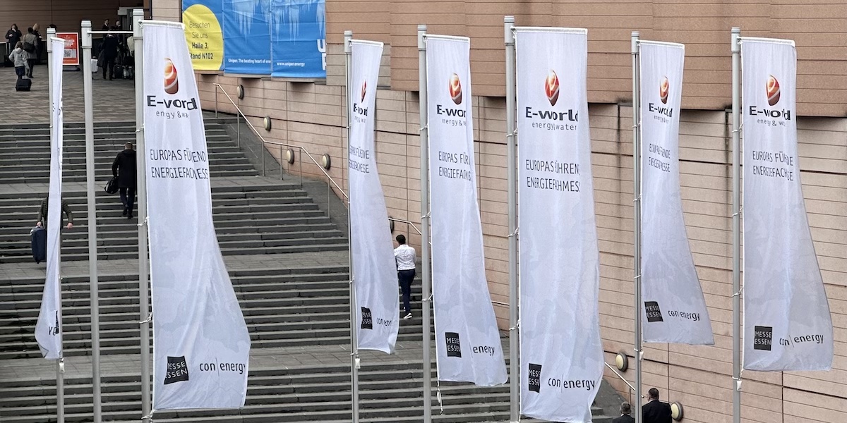 E World PV Magazine (1)