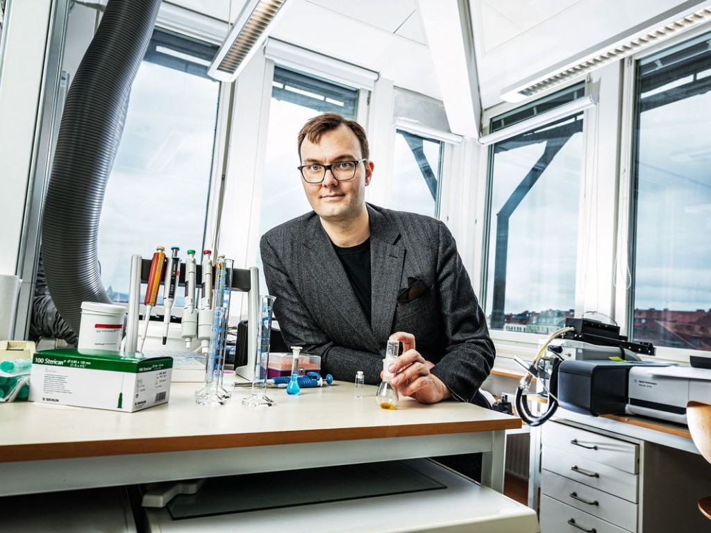 cf0d1c52e8c2dc6774d5