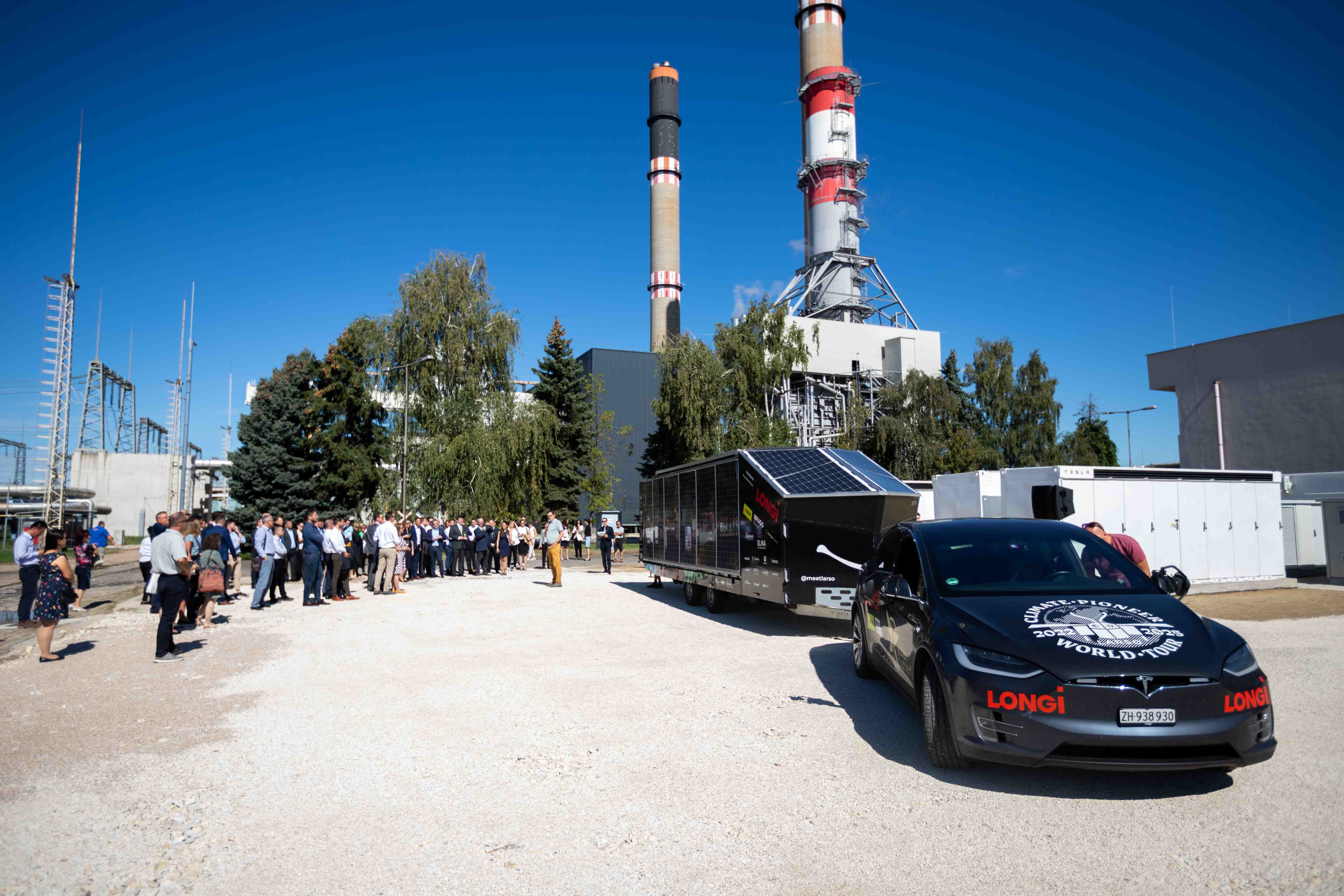 MET Group Solar Butterfly