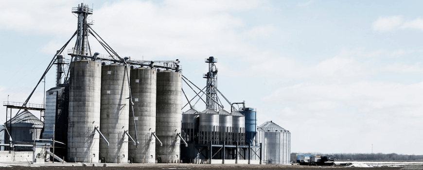 Natural gas storage tank