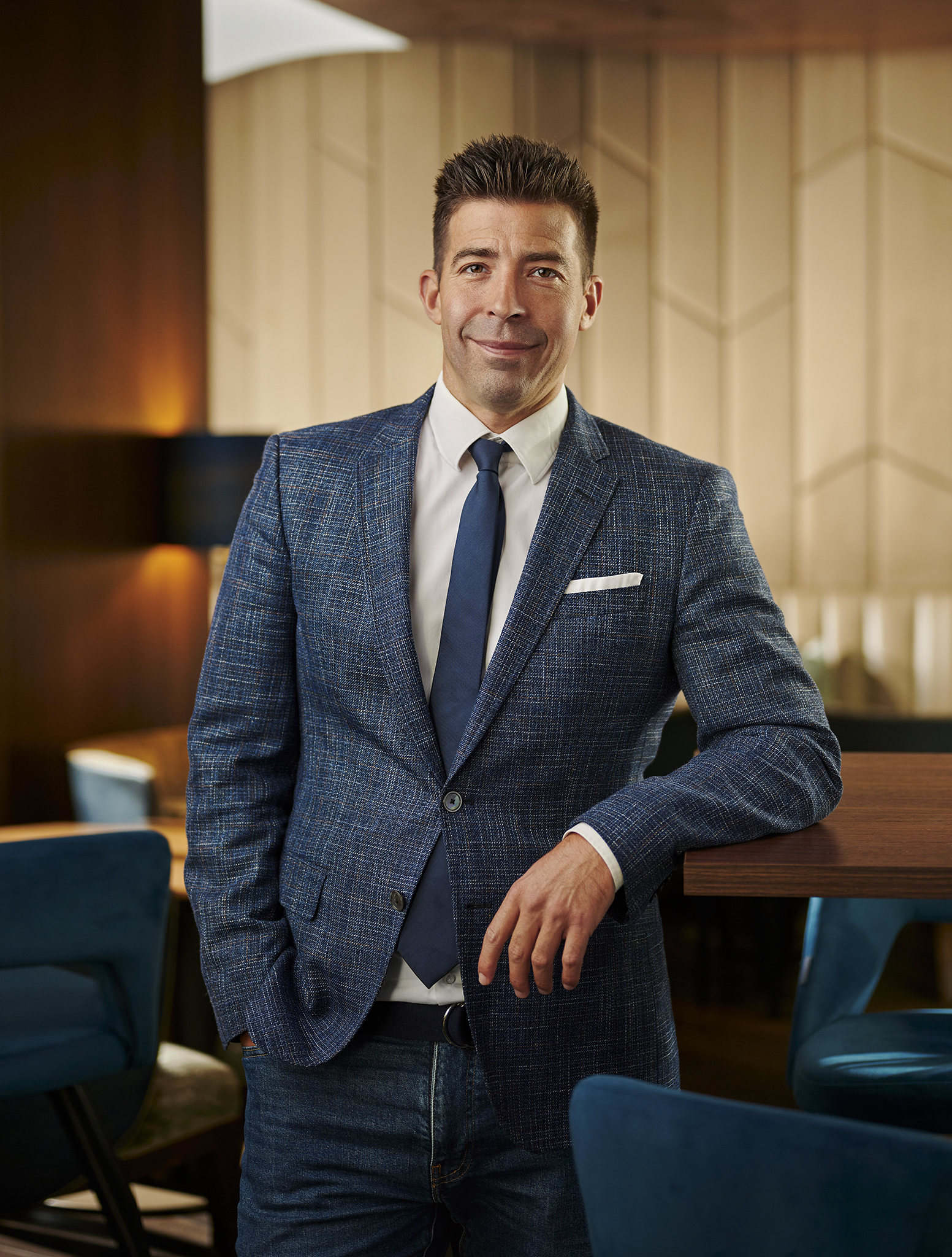 MET PORTRE BENCE NOVAK 1