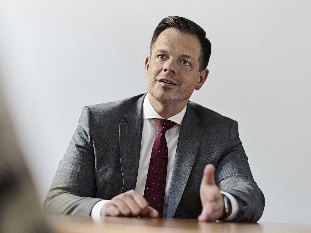 98318f1ac4a584673601