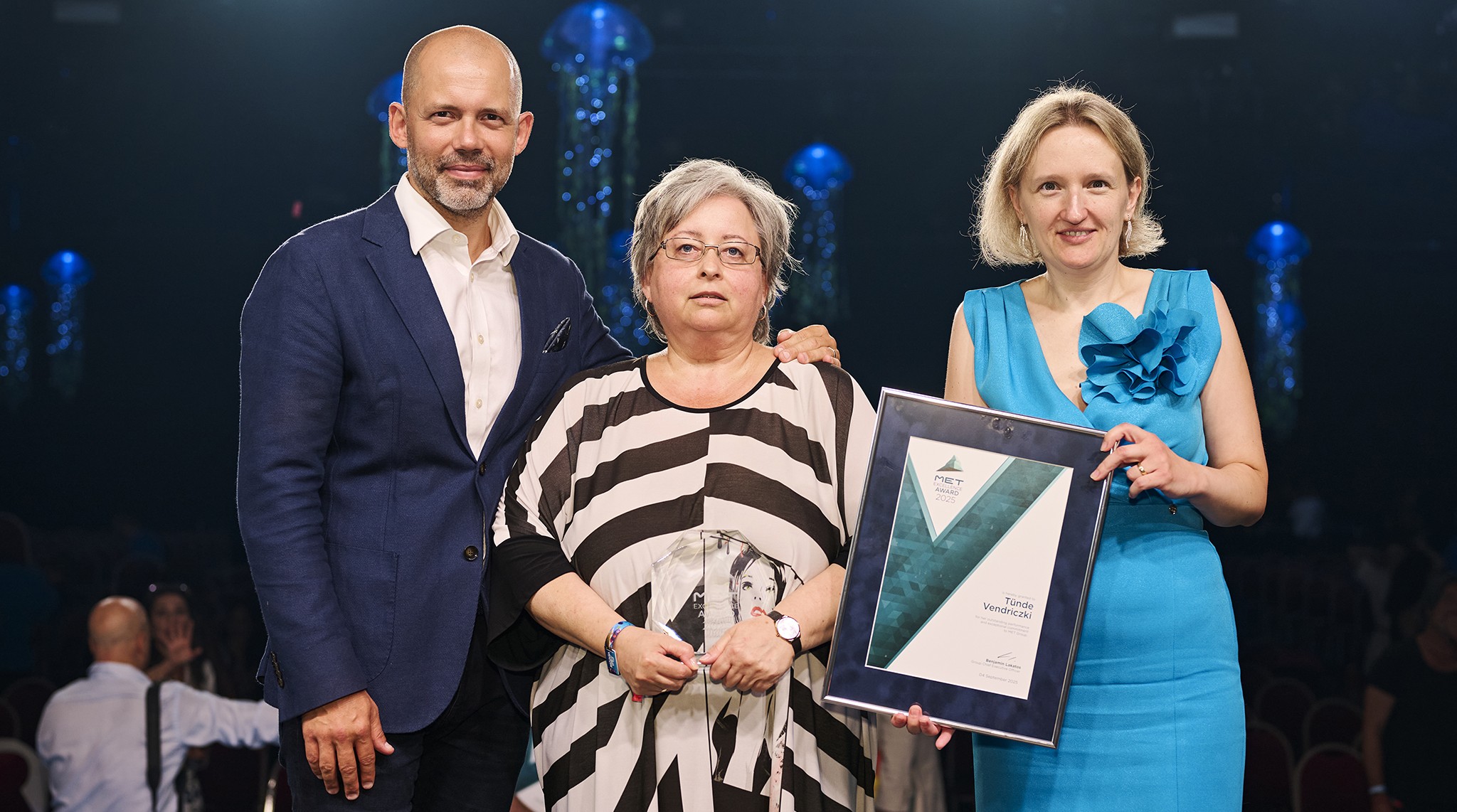 Tünde Vendriczki Website Photo